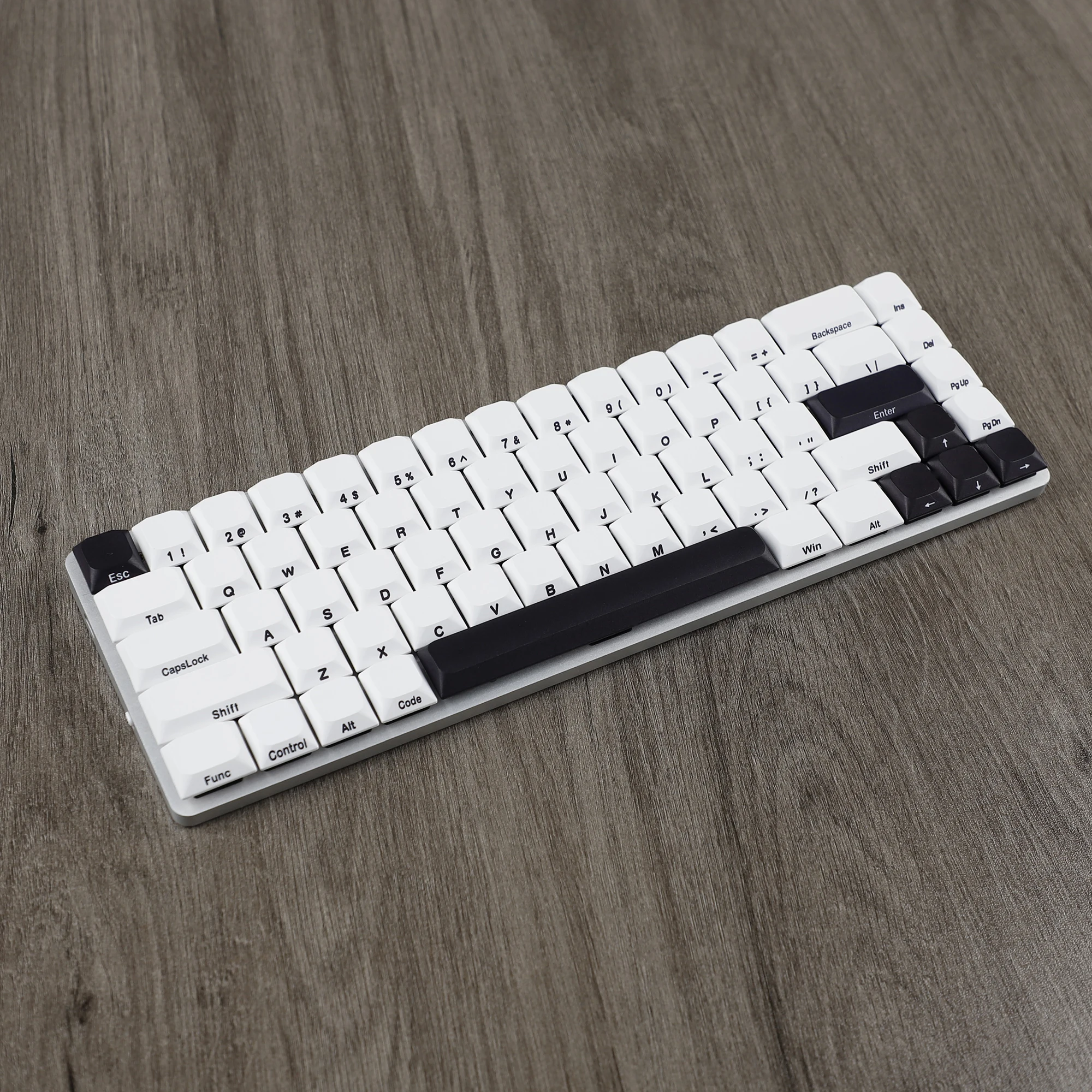 Black White Slim Low profile MX PBT Keycap Side Print Dye Sub for Nuphy 61/64/75/87/96/104 Mechanical Keyboard
Black White Slim Low profile MX PBT Keycap Side Print Dye Sub for Nuphy 61/64/75/87/96/104 Mechanical Keyboard