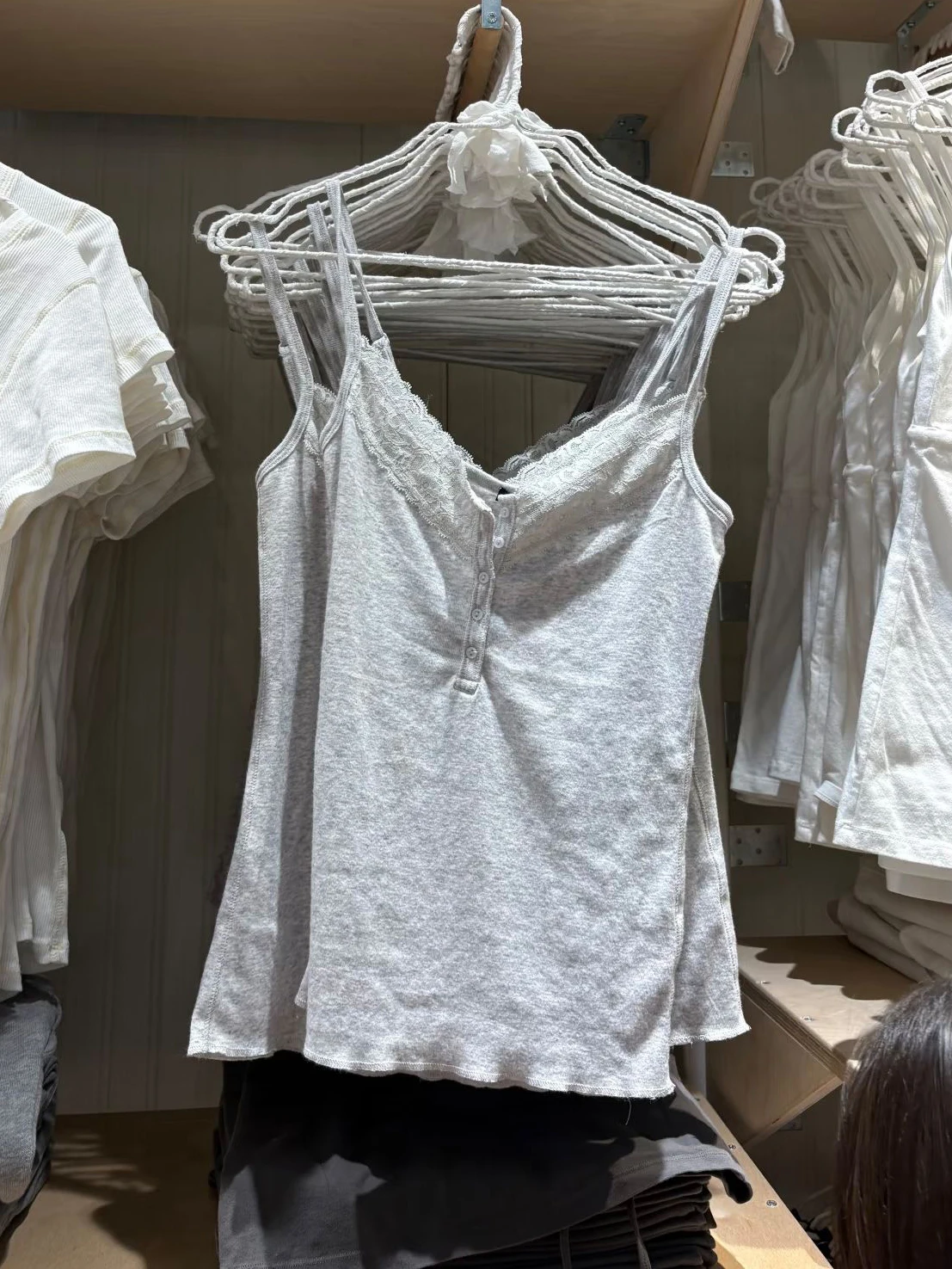 Lace Trim Light Gray Slim Camisole Women Summer Five Buttons Cotton Simple Tank Top Sweet Solid Preppy Style New Vest Tops Y2k
Lace Trim Light Gray Slim Camisole Women Summer Five Buttons Cotton Simple Tank Top Sweet Solid Preppy Style New Vest Tops Y2k