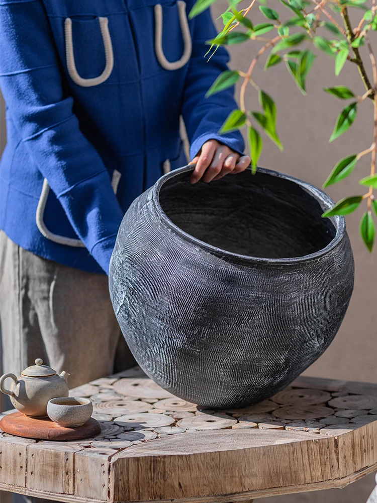 Retro Wabi-Sabi Sle Large Size Magnesium Clay Terracotta Pot Flower Vase Floor Standing Decorative Ornaments for Homestay
Retro Wabi-Sabi Sle Large Size Magnesium Clay Terracotta Pot Flower Vase Floor Standing Decorative Ornaments for Homestay