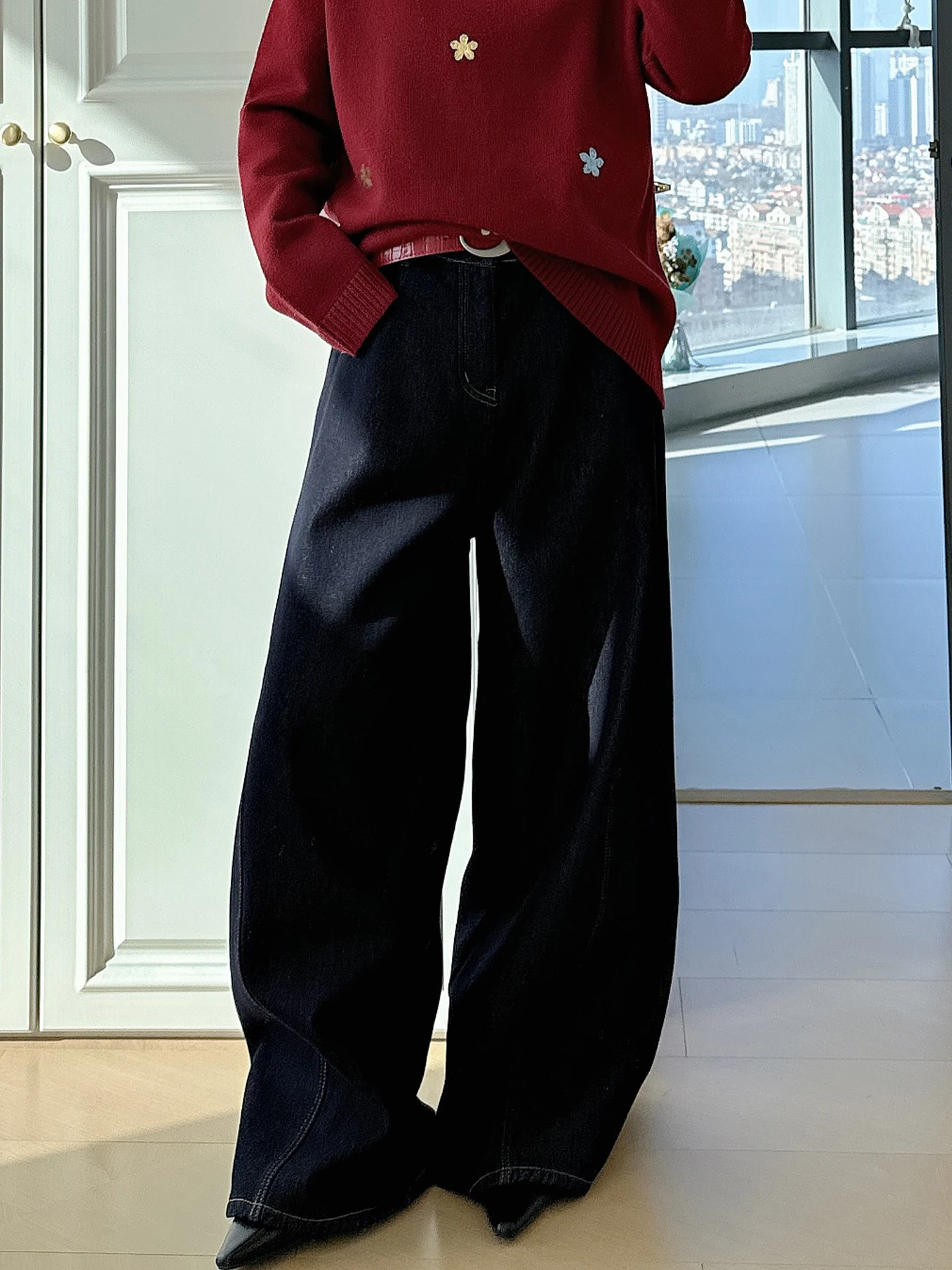 Американские джинсы-палаццо для полных женщин, с высокой талией, широкими штанинами, на подкладке, длиной до пола, для размера 200 фунтов, повседневные брюки
Американские джинсы-палаццо для полных женщин, с высокой талией, широкими штанинами, на подкладке, длиной до пола, для размера 200 фунтов, повседневные брюки