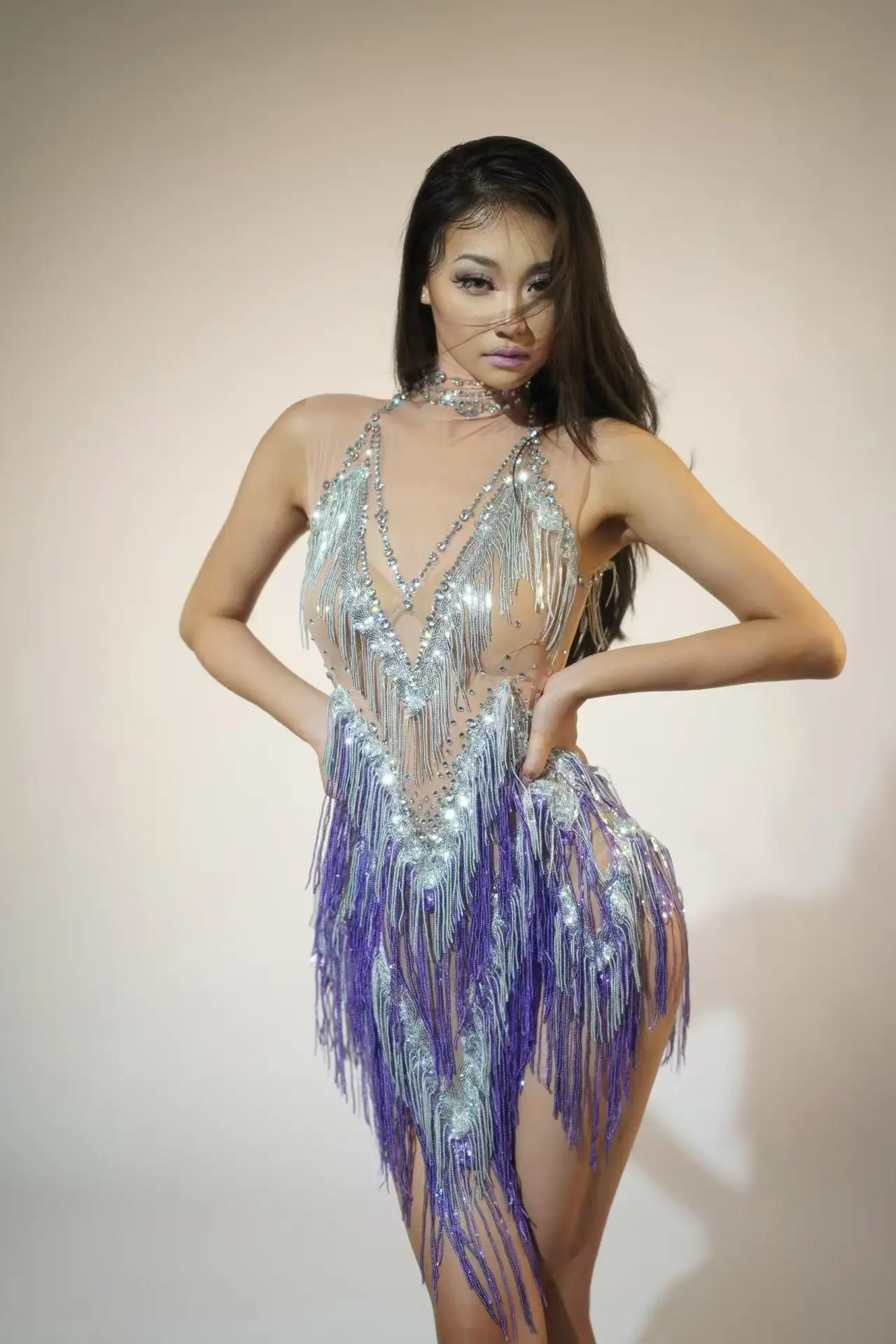 Rhinestone Tassel Sexy Sleeveless Short Dress For Ladies Party Clubs Bars Latin Dance Performances And Girl Group Stage Costumes
Rhinestone Tassel Sexy Sleeveless Short Dress For Ladies Party Clubs Bars Latin Dance Performances And Girl Group Stage Costumes