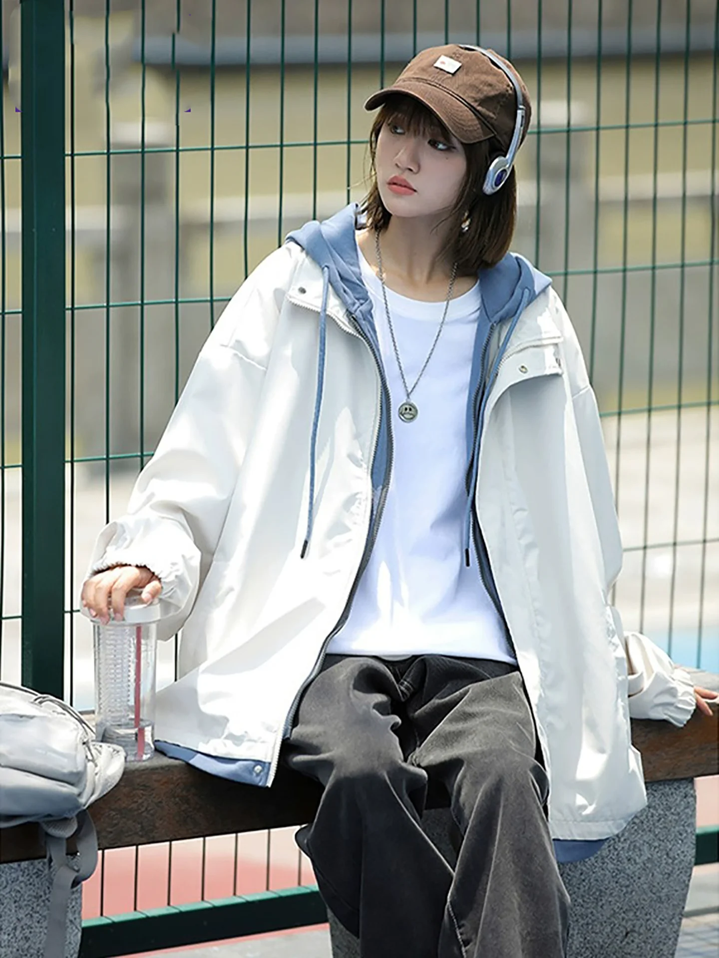 Loose Fit Men's Hooded Jaet TUCANO Breathable Waterproof Spring Autumn Winter Outerwear Casual Versatile Faionable
Loose Fit Men's Hooded Jaet TUCANO Breathable Waterproof Spring Autumn Winter Outerwear Casual Versatile Faionable