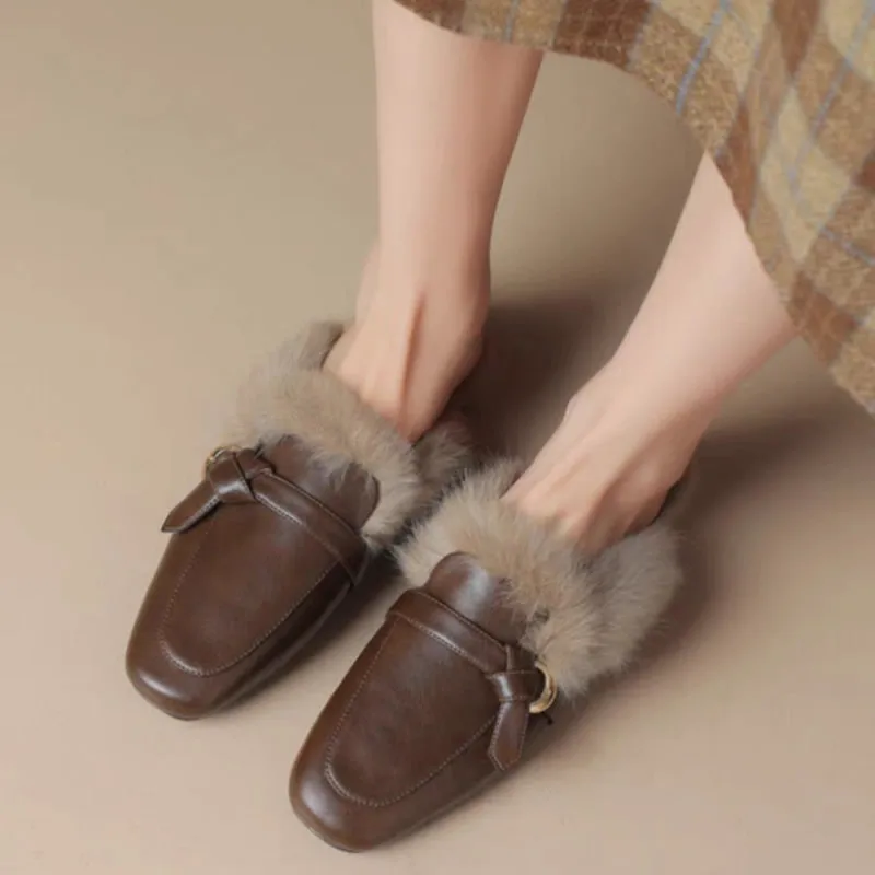 Fur Flats Women Slippers Short Plush Platform Cotton Shoes Shallow Buckle Casual Shoes 2025 Trend Designer Buckle Zapatos Femme
Fur Flats Women Slippers Short Plush Platform Cotton Shoes Shallow Buckle Casual Shoes 2025 Trend Designer Buckle Zapatos Femme