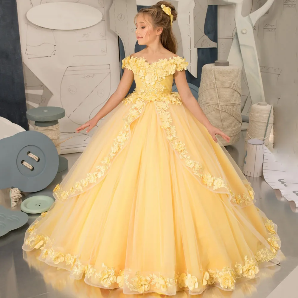 Customized Yellow Flower Girl Dresses Tulle Tiered Appliques With Tailing Sleeveless For Wedding Birthday Party Banquet Gown
Customized Yellow Flower Girl Dresses Tulle Tiered Appliques With Tailing Sleeveless For Wedding Birthday Party Banquet Gown
