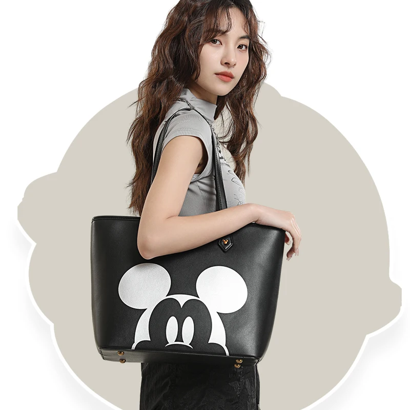 Disney high-quality PU large capacity tote bag for women, fashionable, casual, versatile, cute cartoon Mickey handbag
Disney high-quality PU large capacity tote bag for women, fashionable, casual, versatile, cute cartoon Mickey handbag