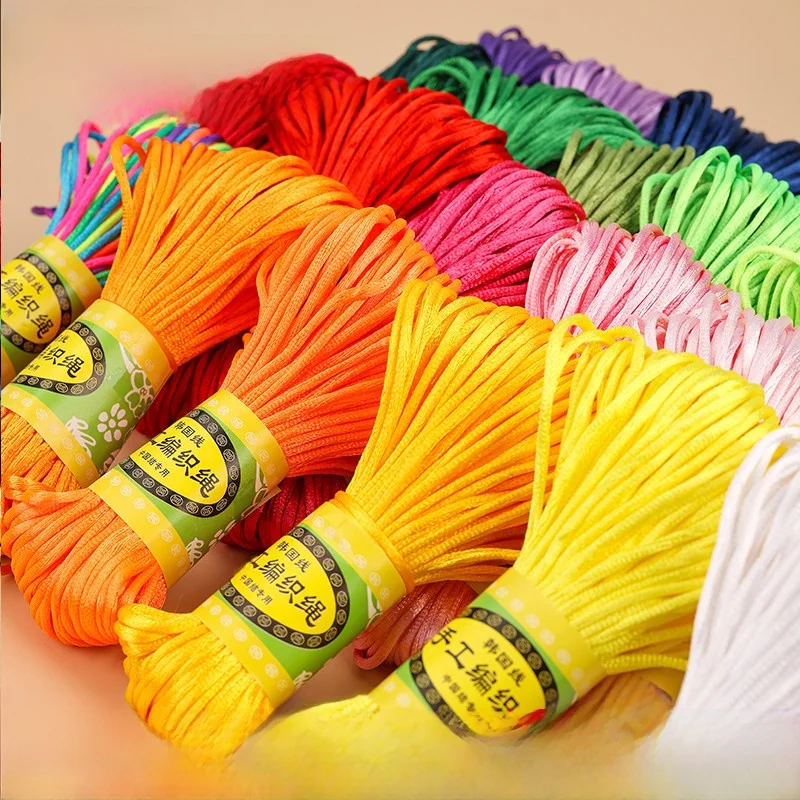 No.5 Woven Tead Knot Rope Handmade Pendant Bracelet Five Color Rope DIY Accories Simple Sle Red Rope for Personal Year
No.5 Woven Tead Knot Rope Handmade Pendant Bracelet Five Color Rope DIY Accories Simple Sle Red Rope for Personal Year