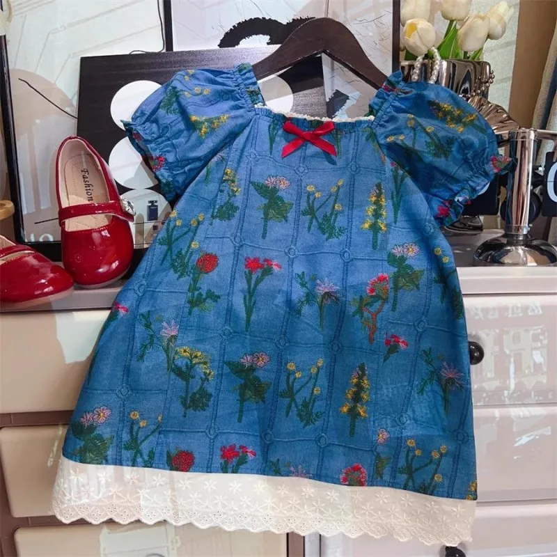 TOY-Girls' Forest Style Princess Dress Summer New Fashionable Cotton Embroidered Floral Patchwork Lace Dress for Babies
TOY-Girls' Forest Style Princess Dress Summer New Fashionable Cotton Embroidered Floral Patchwork Lace Dress for Babies