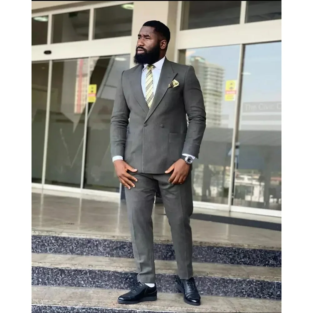 Custom Grey Double Breasted Suits for Men Elegant Business Peak Lapel Flat Handsome 2 Piece Blazer Pants High Quality Set 2024
Custom Grey Double Breasted Suits for Men Elegant Business Peak Lapel Flat Handsome 2 Piece Blazer Pants High Quality Set 2024
