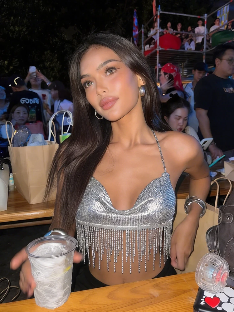 Women Metal Sequins Rhinestone Tassel Tank Top Sexy Backless V Neck Halter Neck Crop Tops For Summer Rave Festival Camisole
Women Metal Sequins Rhinestone Tassel Tank Top Sexy Backless V Neck Halter Neck Crop Tops For Summer Rave Festival Camisole