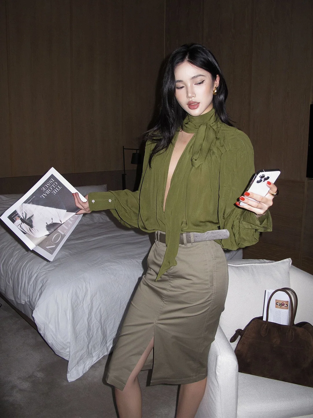 Elegant Olive Green Shirt Top Women's Fashion 2026 New Style with Khaki Green Wrap around Skirt Set High Waist Straight Cut
Elegant Olive Green Shirt Top Women's Fashion 2026 New Style with Khaki Green Wrap around Skirt Set High Waist Straight Cut