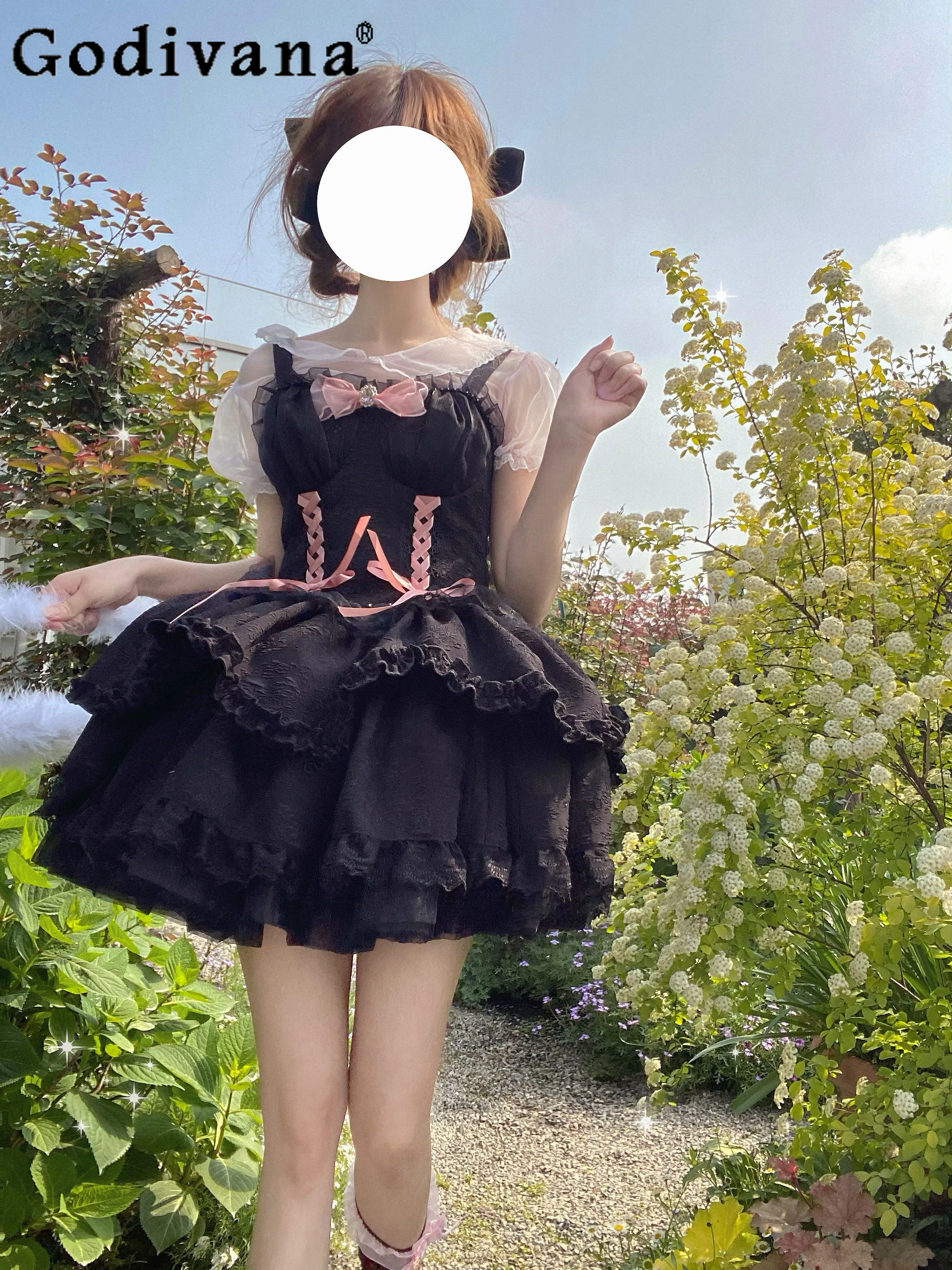 Japanese Original Bow Ruffled Edge Lace Stitching Lolita Sling Dress Summer Fashion Gothic Style Sweet Y2k A- Line Dress Women
Japanese Original Bow Ruffled Edge Lace Stitching Lolita Sling Dress Summer Fashion Gothic Style Sweet Y2k A- Line Dress Women