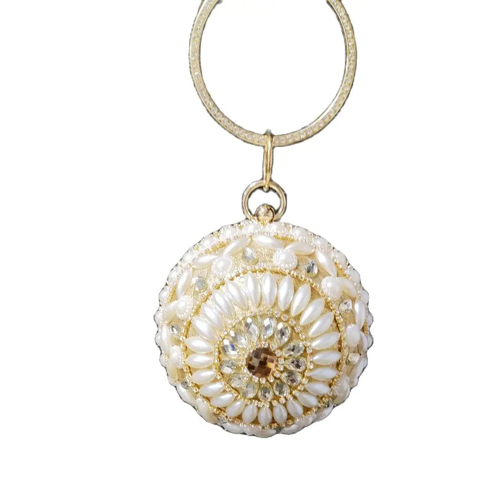 DG PEAFLOWL Pearl Crystal Handbags Tassels Shoulder Bags Luxury Ball Bags Designer tote Women Bags Round bag
DG PEAFLOWL Pearl Crystal Handbags Tassels Shoulder Bags Luxury Ball Bags Designer tote Women Bags Round bag