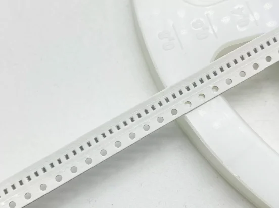 100pcs/lot 0402 50V SMD Thick Film Chip Multilayer Ceramic Capacitor 750PF-47UF free shipping
100pcs/lot 0402 50V SMD Thick Film Chip Multilayer Ceramic Capacitor 750PF-47UF free shipping