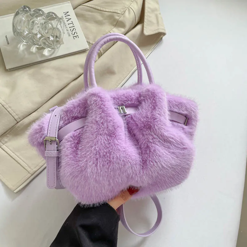 Winter Faux Fur Handbag Designer Soft Plush Pleated Small Tote Bag Solid-color Buckle Women's Shoulder Bag Fashion Bolsos 2025
Winter Faux Fur Handbag Designer Soft Plush Pleated Small Tote Bag Solid-color Buckle Women's Shoulder Bag Fashion Bolsos 2025