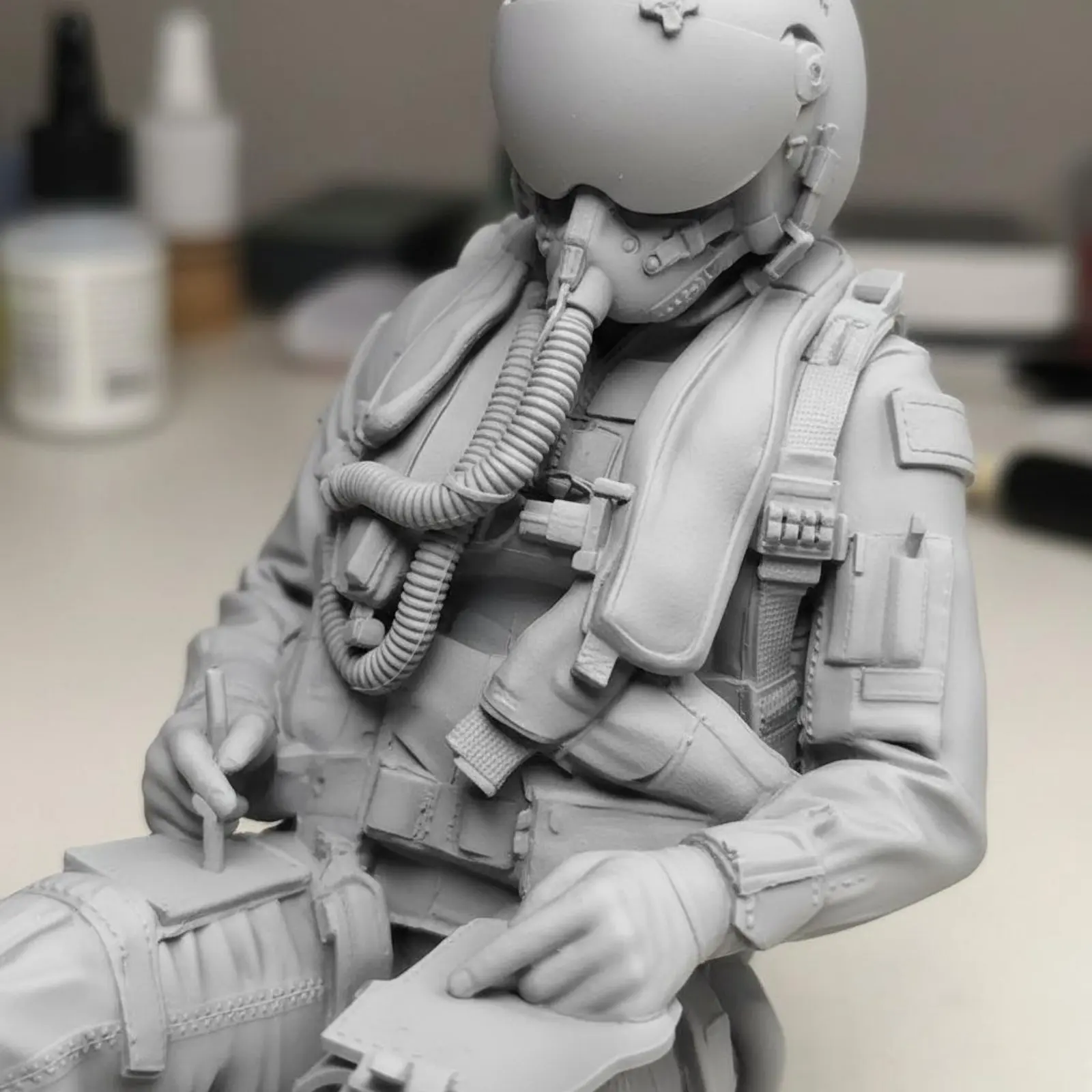 2 Figures F-16 Pilot Figures 1/48 Scale Fighter Jet Pilots F-16D Fighter Model 3D Printed for Display
2 Figures F-16 Pilot Figures 1/48 Scale Fighter Jet Pilots F-16D Fighter Model 3D Printed for Display