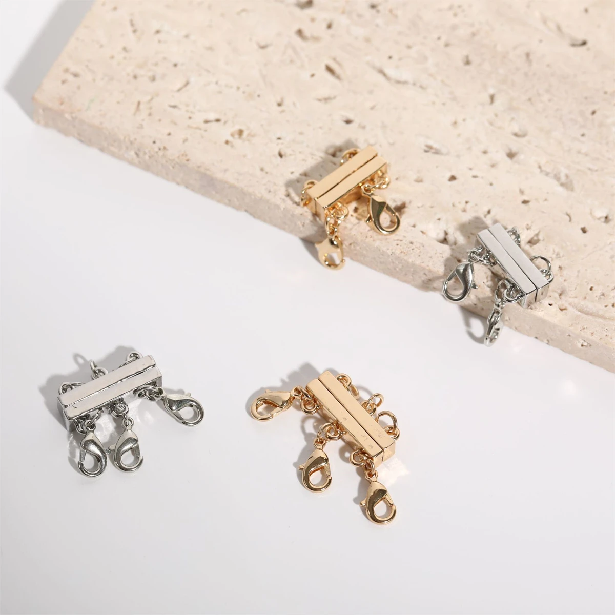 Jewelry Accessories Layered Magnetic Buckle Magnetic Necklace Buckle Stacked Necklace Auxiliary Multi layer Buckle Accessories
Jewelry Accessories Layered Magnetic Buckle Magnetic Necklace Buckle Stacked Necklace Auxiliary Multi layer Buckle Accessories