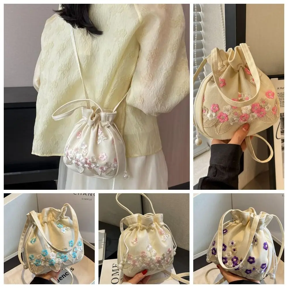 Ethnic Style Hanfu Drawstring Bag Chinese Crossbody Bag Embroidery Flower Handbag Ancient Style Purse Floral Bucket Bag
Ethnic Style Hanfu Drawstring Bag Chinese Crossbody Bag Embroidery Flower Handbag Ancient Style Purse Floral Bucket Bag