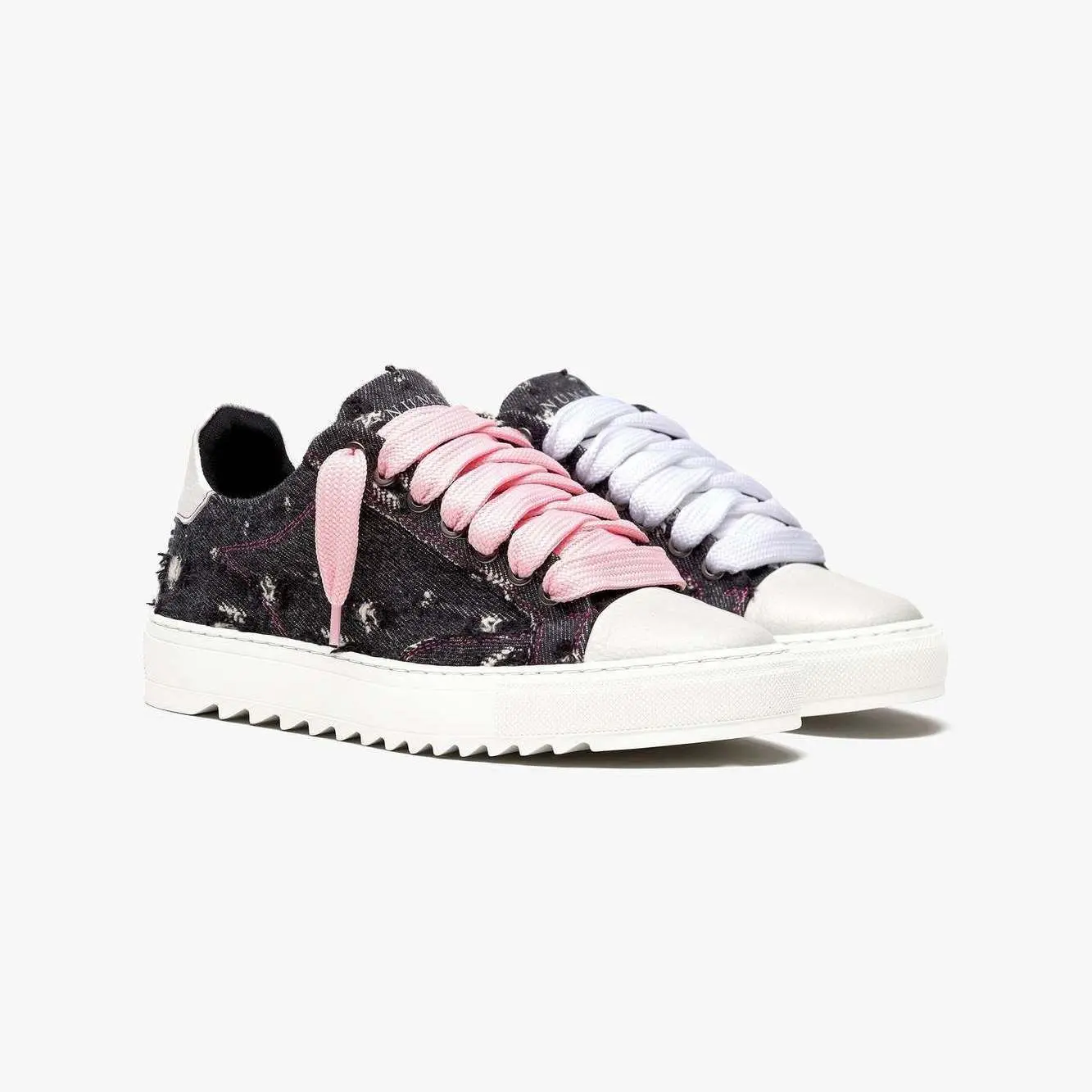2026 Summer Unisex Fashion Casual Sneakers for Men Women Lightweight Breathable Walking Shoes Multifunctional Comfort Daily
2026 Summer Unisex Fashion Casual Sneakers for Men Women Lightweight Breathable Walking Shoes Multifunctional Comfort Daily