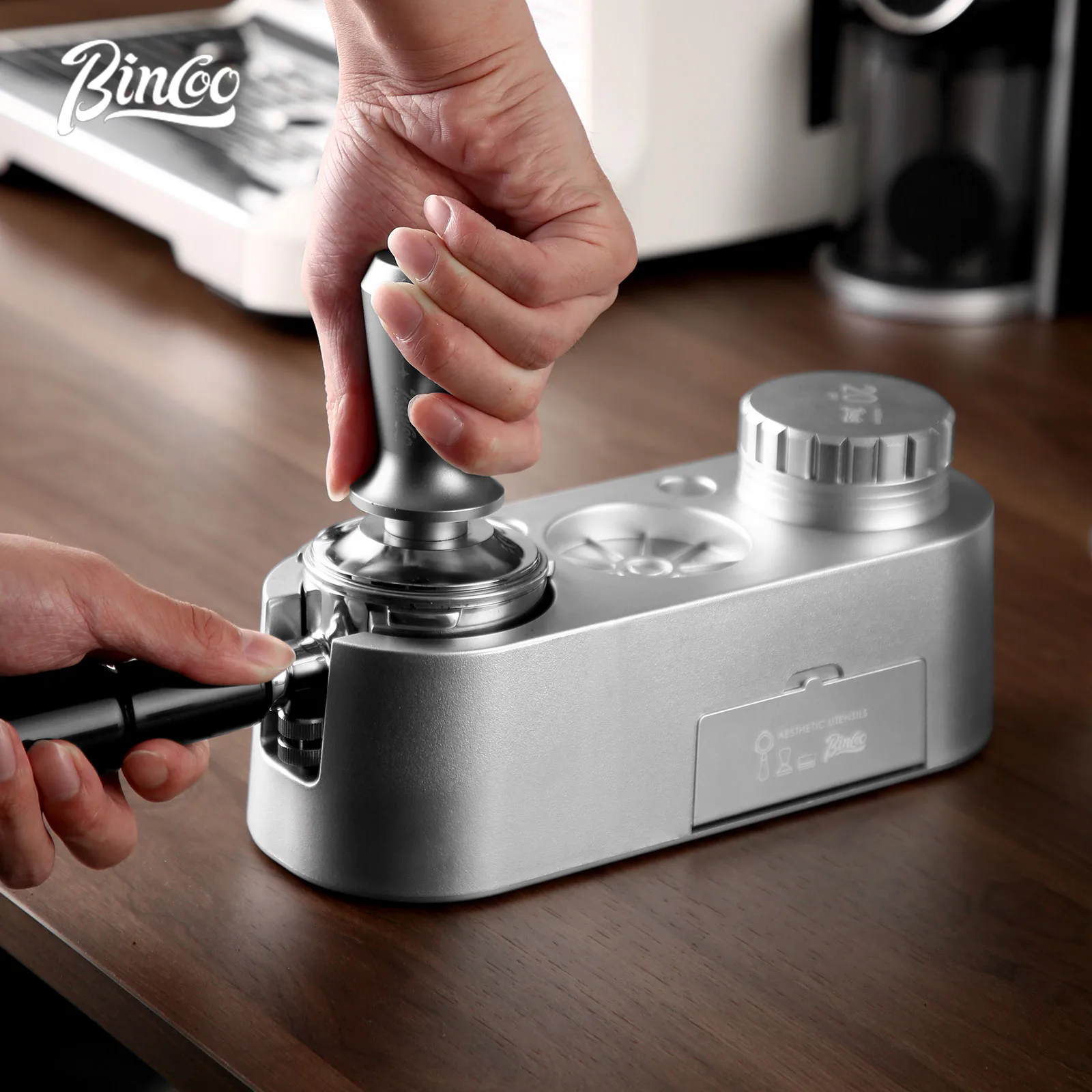 Bincoo 51-58mm Universal Coffee Tamper Station Espresso Portafilter Holder Distributor Mat Stand Barista Accessories Cafe Tools
Bincoo 51-58mm Universal Coffee Tamper Station Espresso Portafilter Holder Distributor Mat Stand Barista Accessories Cafe Tools