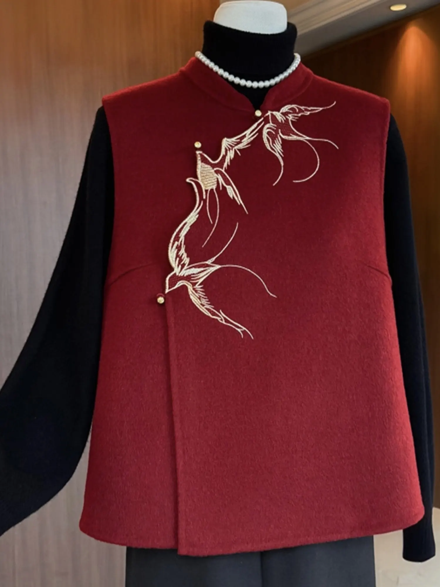 New Chinese Sle Red Double-sided Woolen Vest Women's High-end National Sle Button Coat Qingdao Withdal New Arrival
New Chinese Sle Red Double-sided Woolen Vest Women's High-end National Sle Button Coat Qingdao Withdal New Arrival