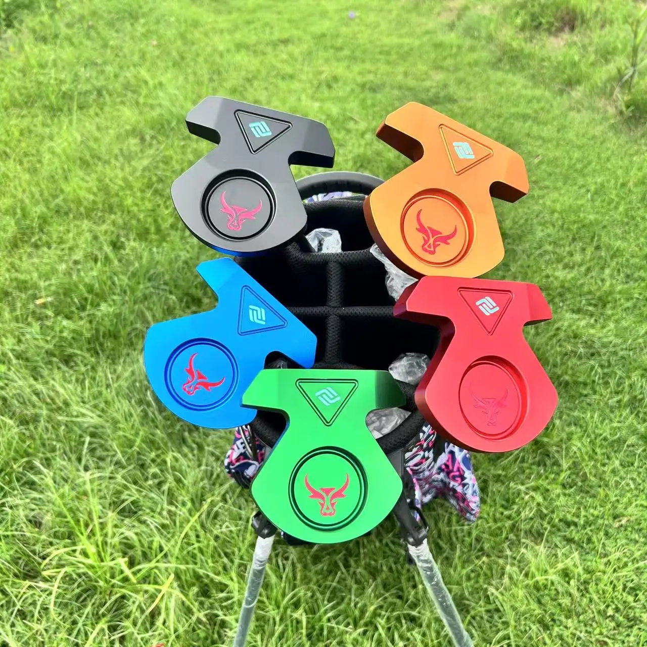 FUMI Golf Putter Low Center of Gravity Design, Forged Aluminum Head with CNC Precision & Non-Slip Grip - Accurate Putting
FUMI Golf Putter Low Center of Gravity Design, Forged Aluminum Head with CNC Precision & Non-Slip Grip - Accurate Putting