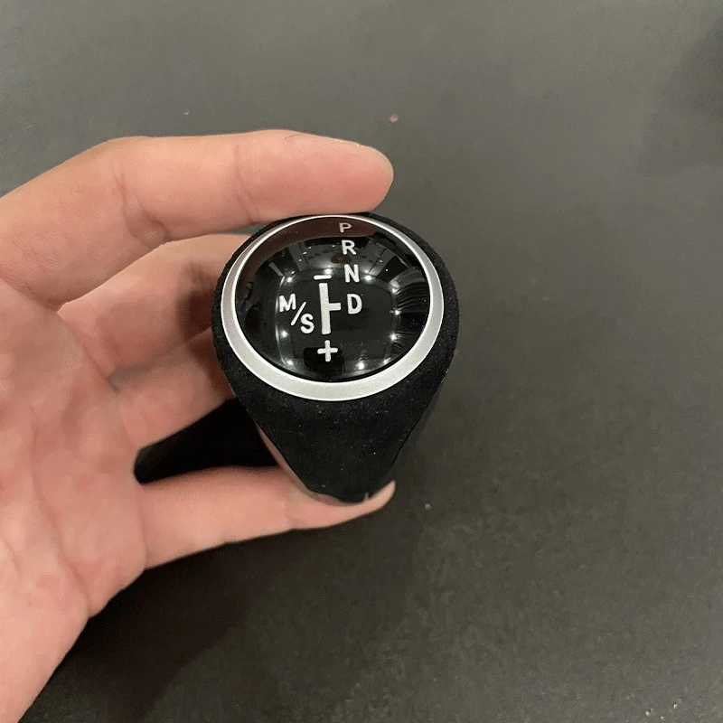 1pcs for BMW E90 Automatic Gear Shift Lever E46 E60 Gear Head E87 Shift Handball E90 Gear Handball Auto Parts
1pcs for BMW E90 Automatic Gear Shift Lever E46 E60 Gear Head E87 Shift Handball E90 Gear Handball Auto Parts