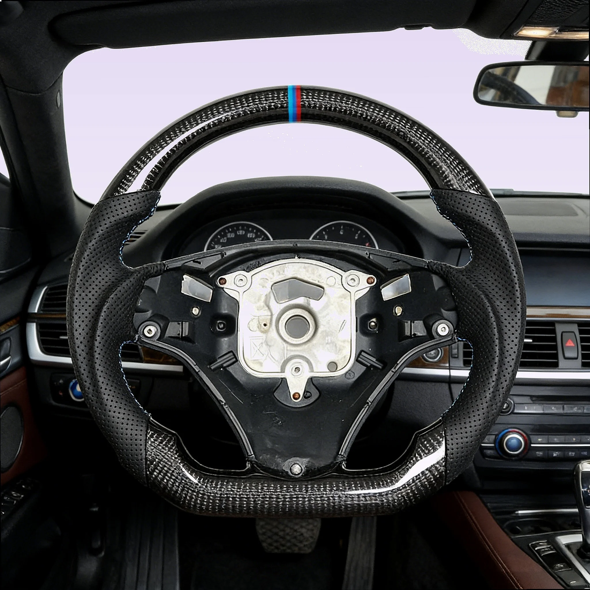 High Performance Steering Wheel for E90 E87 E84 E70 E71 1 3 Series X1 X5 X6
High Performance Steering Wheel for E90 E87 E84 E70 E71 1 3 Series X1 X5 X6