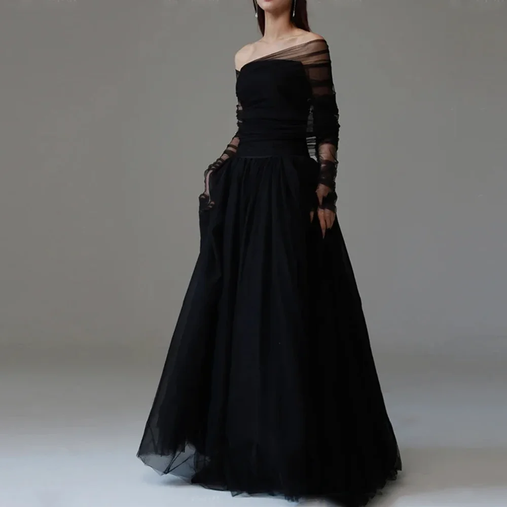 Modern Simple Black Tulle Long Sleeves Corset A- Line Formal Evening Dresses Birthday Party Prom Gowns Customized
Modern Simple Black Tulle Long Sleeves Corset A- Line Formal Evening Dresses Birthday Party Prom Gowns Customized