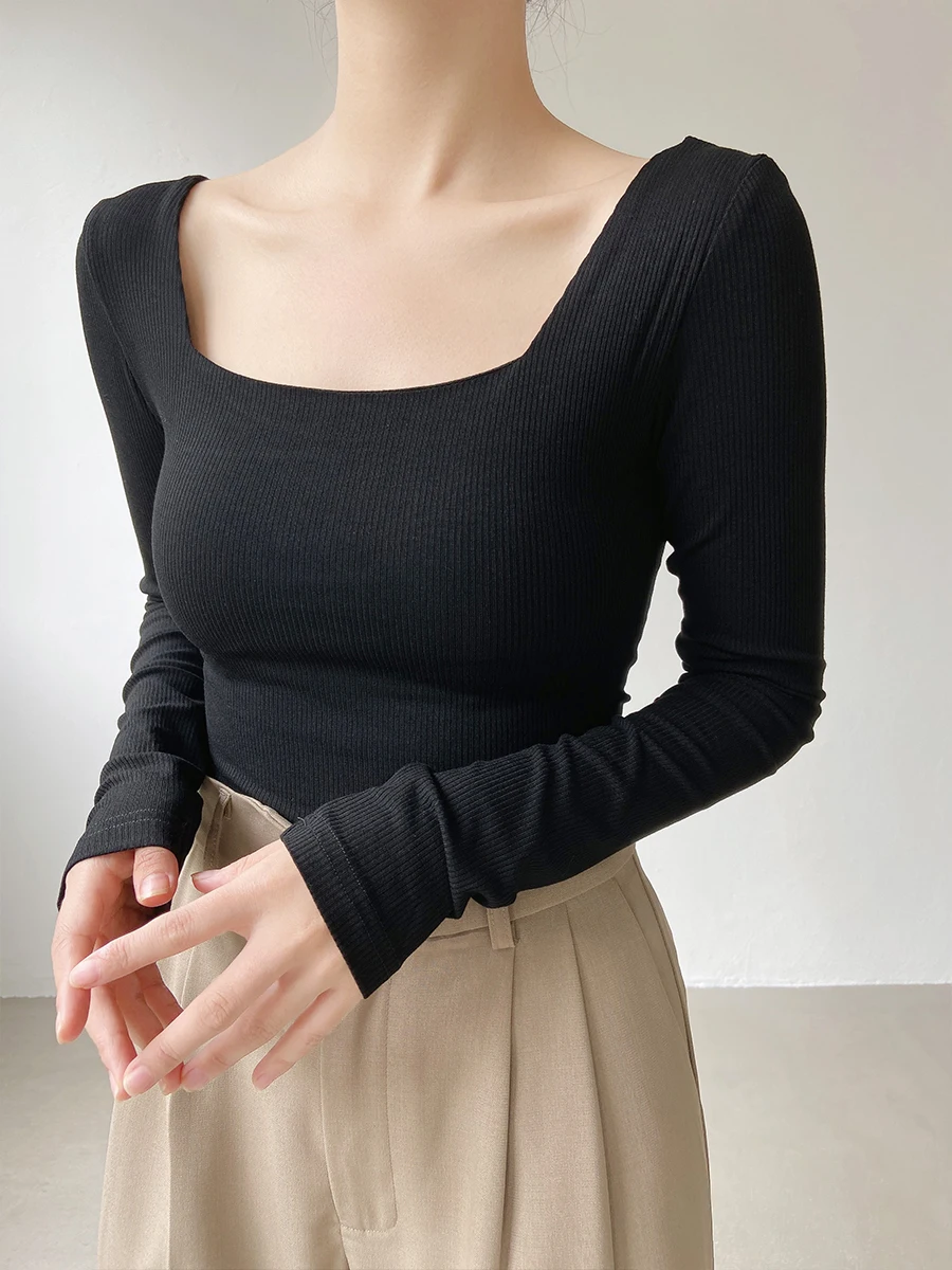 Low-Ne Knitted Base irt Women's Inner Tight Long Sve Bla Large Collar Square Collar Retro T-irt Commute Sle Slim...
Low-Ne Knitted Base irt Women's Inner Tight Long Sve Bla Large Collar Square Collar Retro T-irt Commute Sle Slim...