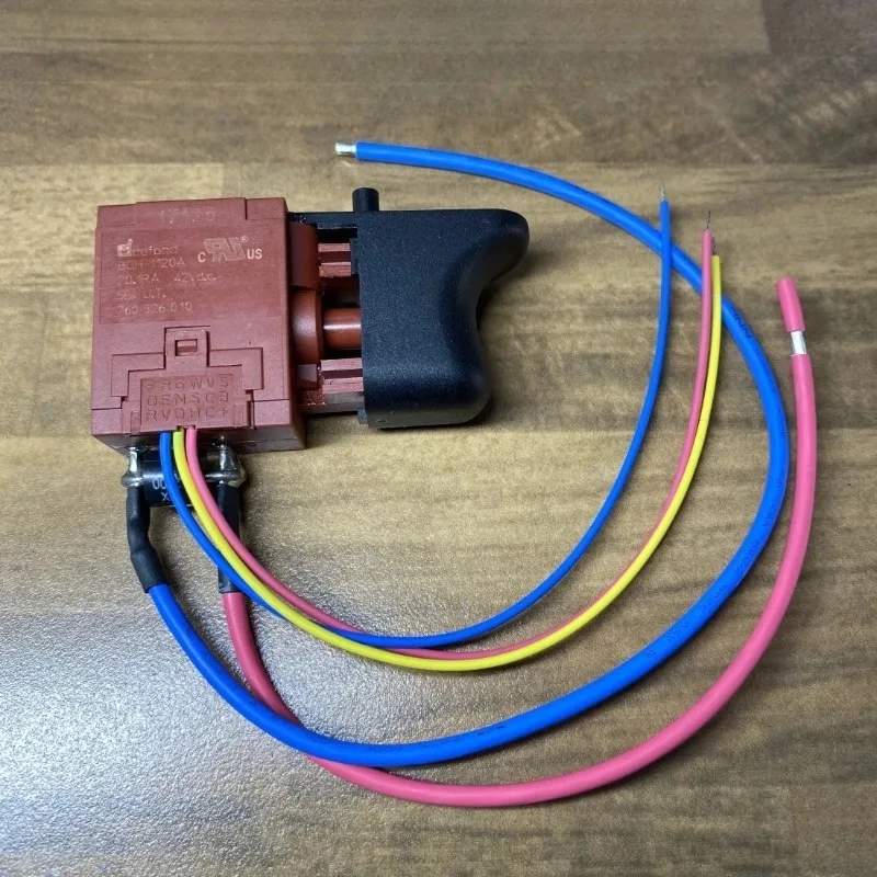 Переключатель для электродрели Hong Kong BGH-1120A 42VDC 20.1RA, артикул 760526010
Переключатель для электродрели Hong Kong BGH-1120A 42VDC 20.1RA, артикул 760526010