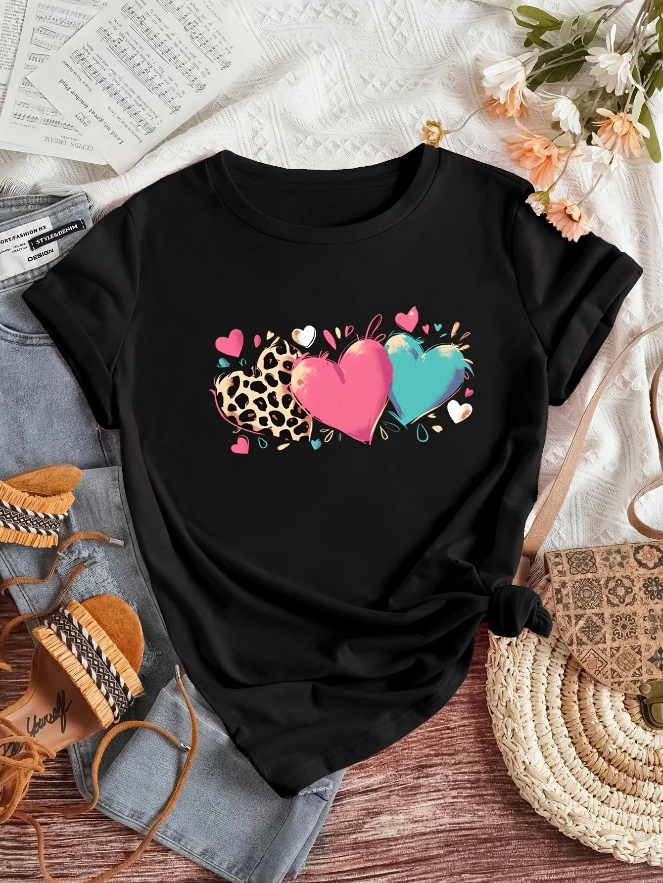 Heart Printed Crew Neck T-Shirt Short Sleeve Women's Casual Tops Spring/Summer Clothing Summer Streetwear Graphic T Shirts Y2K
Heart Printed Crew Neck T-Shirt Short Sleeve Women's Casual Tops Spring/Summer Clothing Summer Streetwear Graphic T Shirts Y2K