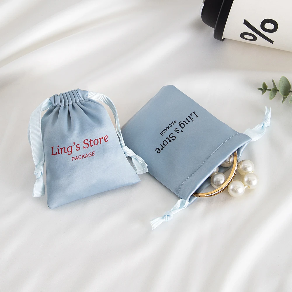100pcs Personalized Logo Blue Jewelry Gift Drawstring Bags Wedding Lovely Candy Silk Satin Packaging Pouches Bracelet Organizer
100pcs Personalized Logo Blue Jewelry Gift Drawstring Bags Wedding Lovely Candy Silk Satin Packaging Pouches Bracelet Organizer