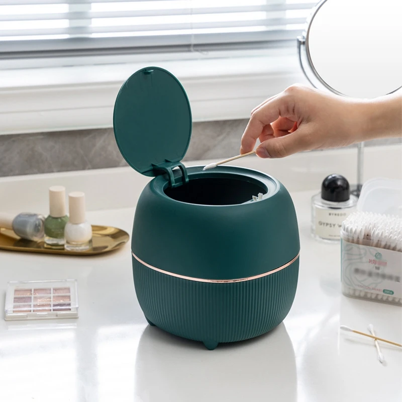 Creative Luxury Desktop Trash Can, Small Dustbin, Household Mini Bedside Waste Bin, Tea Table Garbage Bucket, Fashion
Creative Luxury Desktop Trash Can, Small Dustbin, Household Mini Bedside Waste Bin, Tea Table Garbage Bucket, Fashion