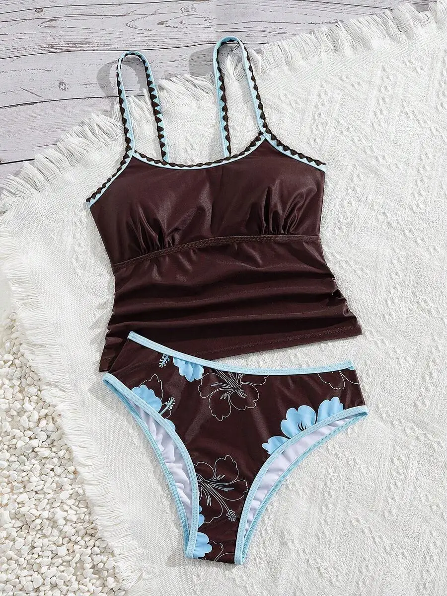 Womens Brown Hawaiian Floral High Waist Bikini Set With Contrast Blue Trim
Womens Brown Hawaiian Floral High Waist Bikini Set With Contrast Blue Trim
