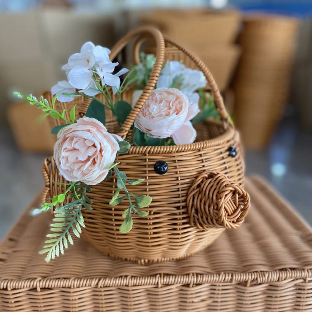 Woven Basket Cartoon Pig Portable Storage Basket PP Iron Fruit Vegetable Flower Holder Rustic Picnic Decoration 
Woven Basket Cartoon Pig Portable Storage Basket PP Iron Fruit Vegetable Flower Holder Rustic Picnic Decoration