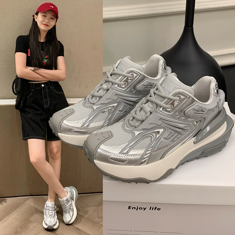 Новинка 2024, женская дышащая повседневная обувь на платформе, уличная женская повседневная спортивная обувь на шнуровке «Джокер», женская обувь
Новинка 2024, женская дышащая повседневная обувь на платформе, уличная женская повседневная спортивная обувь на шнуровке «Джокер», женская обувь