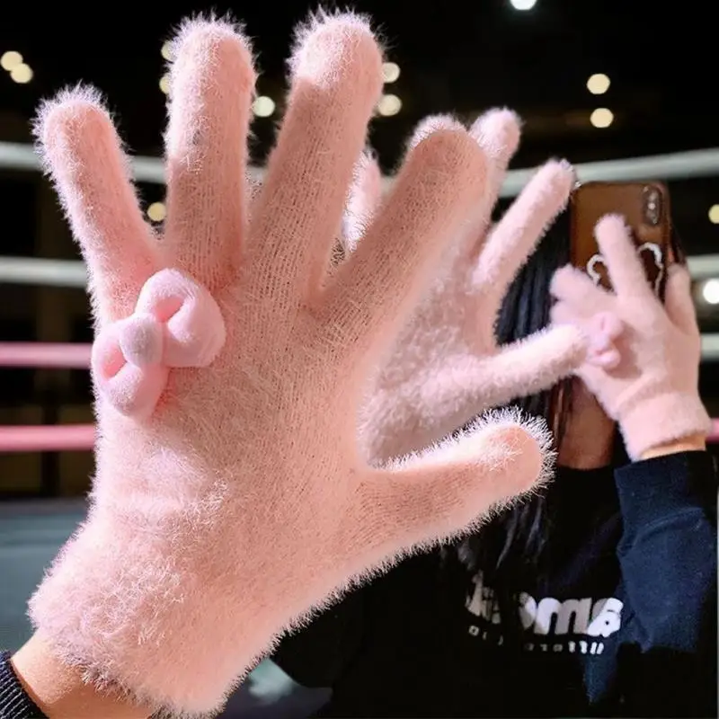 Charming Plush Gloves with Bow Detailing; Keep Warm in Winter; Stylish Gloves for Women; Perfect Christmas Surprise
Charming Plush Gloves with Bow Detailing; Keep Warm in Winter; Stylish Gloves for Women; Perfect Christmas Surprise