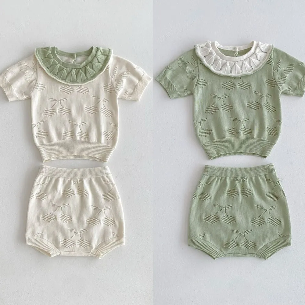 toddler clothes baby girls 2pcs set Cherry hollow pattern Knitted suit White collar short sleeved top+shorts
toddler clothes baby girls 2pcs set Cherry hollow pattern Knitted suit White collar short sleeved top+shorts
