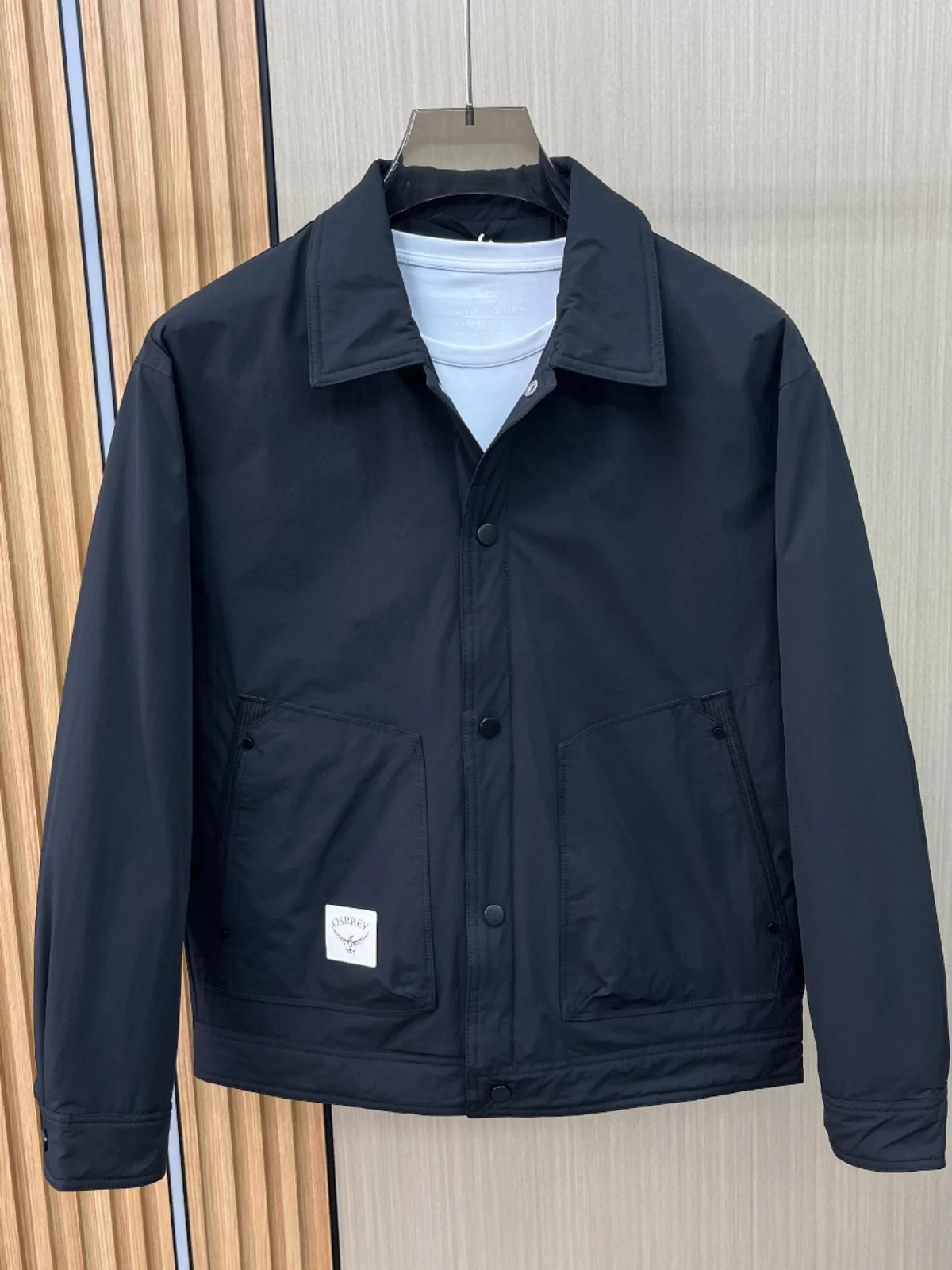 Men's Casual Du down Jaet Thiened Stand Collar Faion Urban Sle Autumn Winter Warm Outerwear Polyester Fiber
Men's Casual Du down Jaet Thiened Stand Collar Faion Urban Sle Autumn Winter Warm Outerwear Polyester Fiber