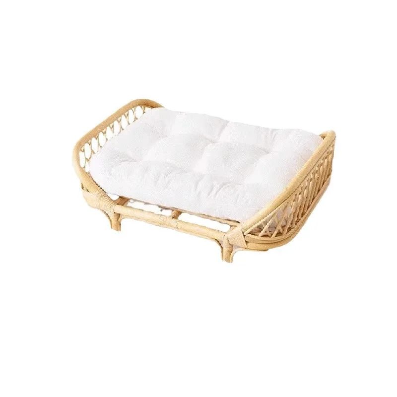 Dog bed, all-season cat litter pet bed, rattan dog bed
Dog bed, all-season cat litter pet bed, rattan dog bed