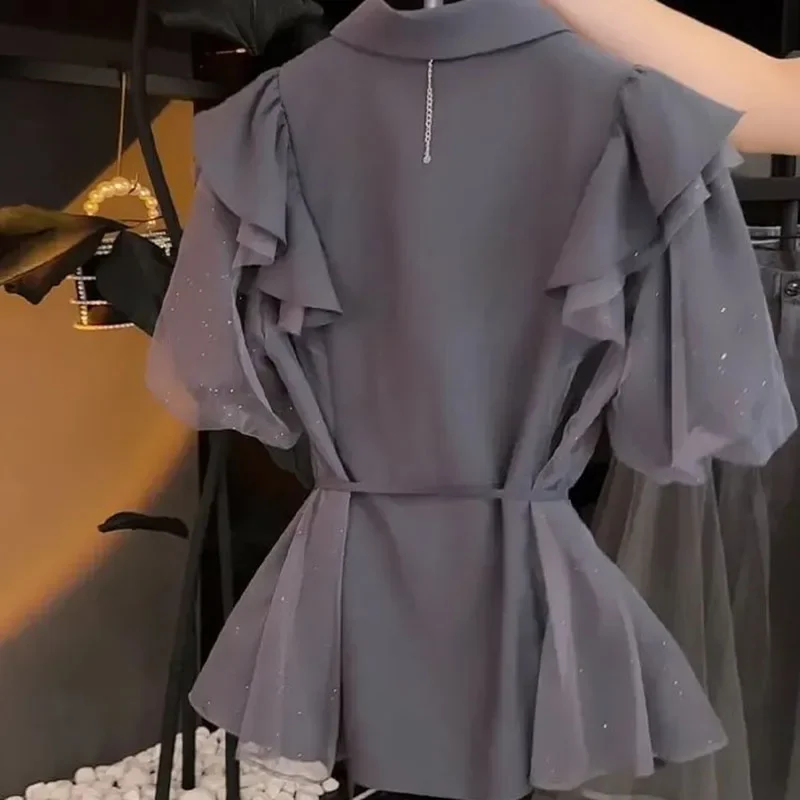 Women's summer French unique high-grade blouse chic and beautiful design sense niche solid color blouse Bubble sleeve shirt
Women's summer French unique high-grade blouse chic and beautiful design sense niche solid color blouse Bubble sleeve shirt