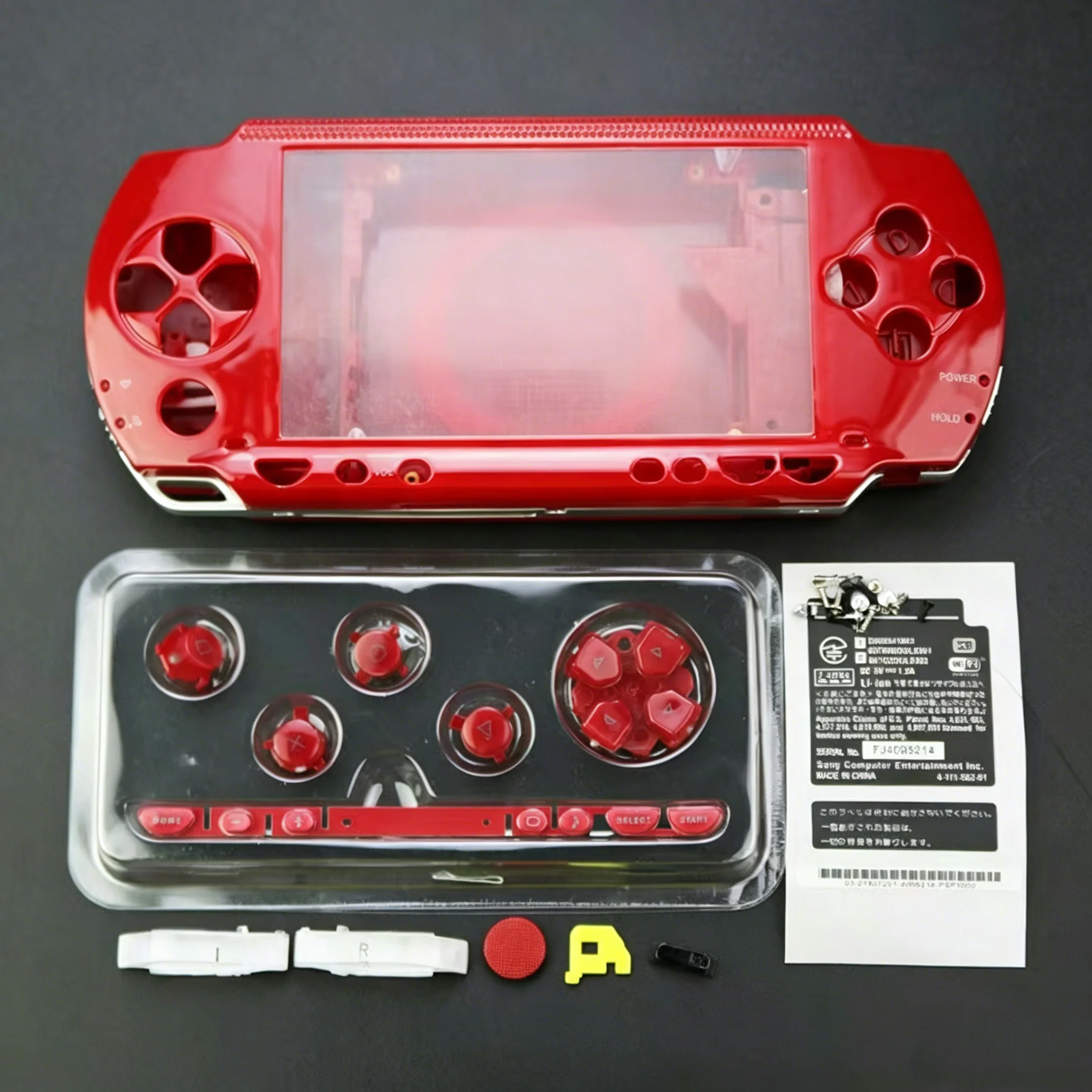 Полный комплект корпуса для Sony PSP1000 - передняя и задняя крышки с прозрачными кнопками, наклейками и винтами, замена для игровой консоли.
Полный комплект корпуса для Sony PSP1000 - передняя и задняя крышки с прозрачными кнопками, наклейками и винтами, замена для игровой консоли.