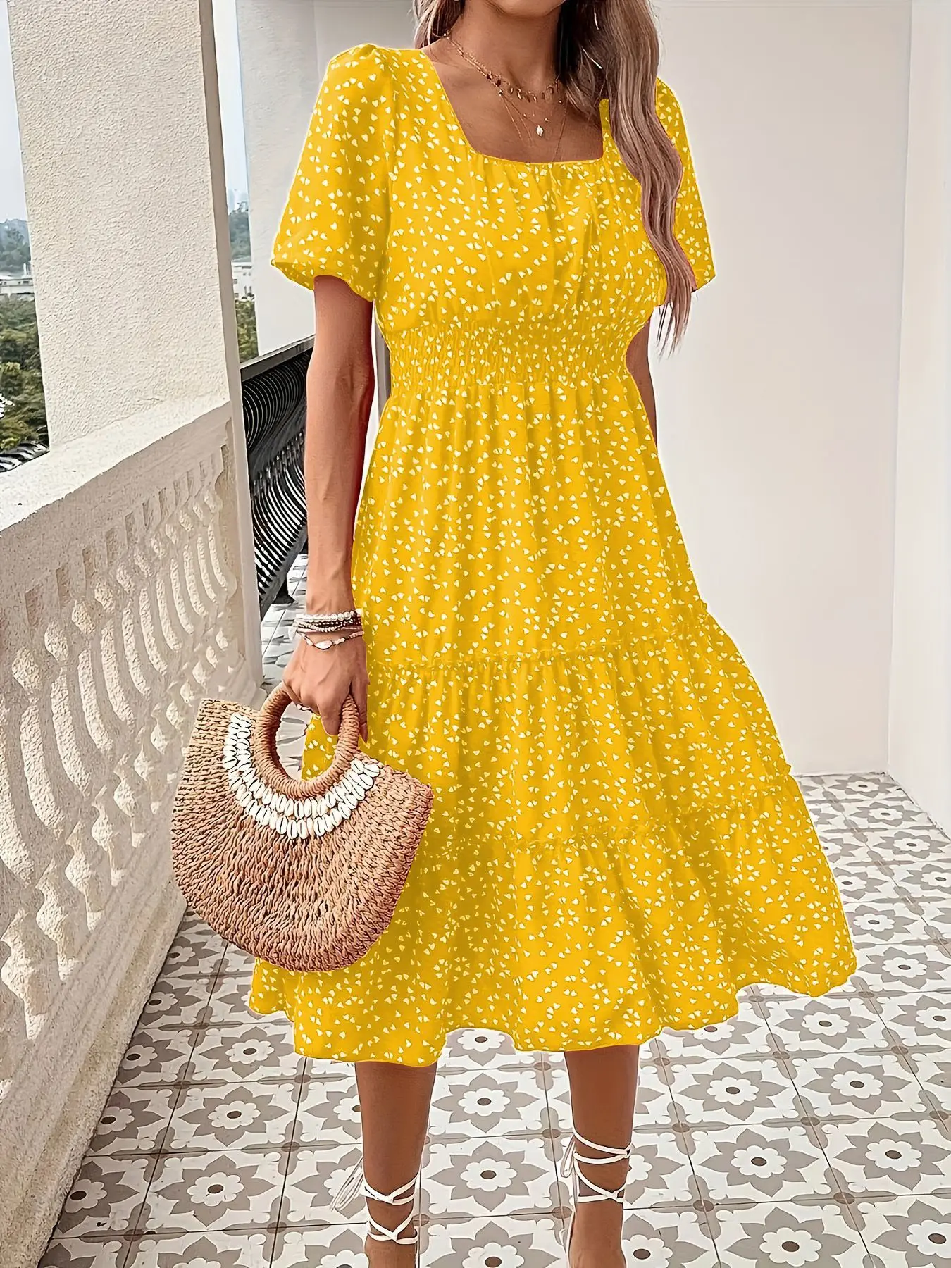 Floral Print Midi Skirt with Puffy Sleeves And Square Collar Slimming Waist Design for Spring Summer Sweet Style
Floral Print Midi Skirt with Puffy Sleeves And Square Collar Slimming Waist Design for Spring Summer Sweet Style