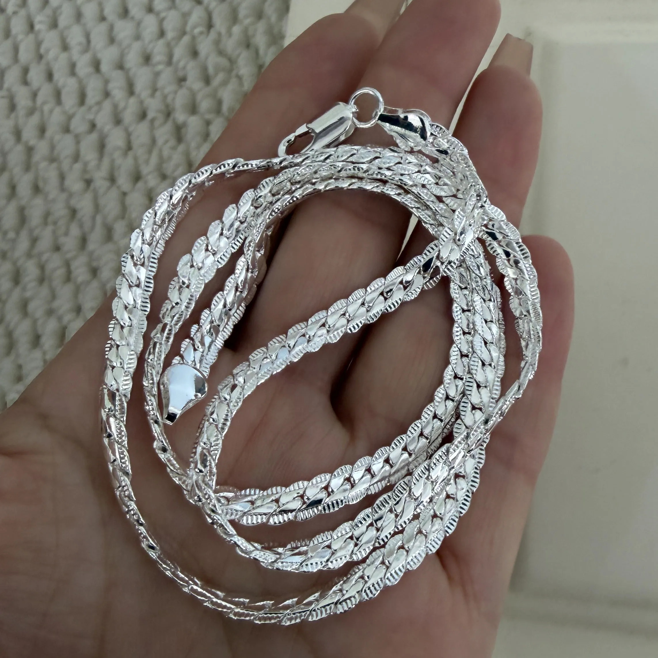 925 Sterling Silver Necklace For Women Adjustable Necklace Round Tiwst Choker Necklaces Birthday Gift Accessary
925 Sterling Silver Necklace For Women Adjustable Necklace Round Tiwst Choker Necklaces Birthday Gift Accessary