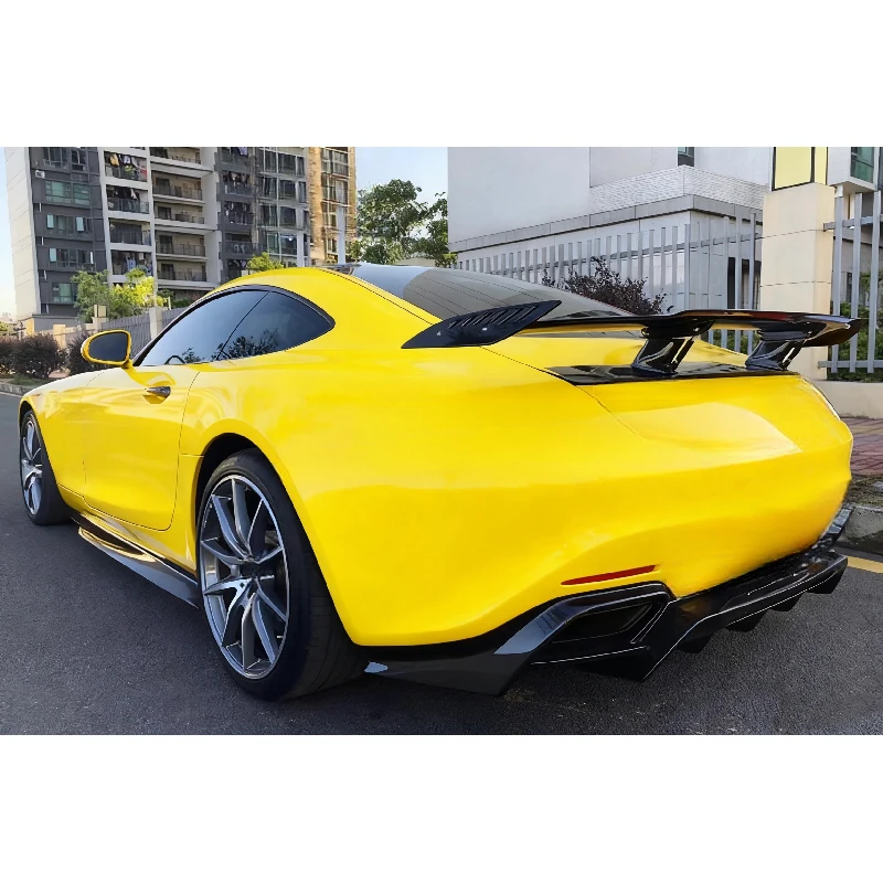High Quality Carbon Fiber Rear Diffuser Rear Lip for GT GTS C190
High Quality Carbon Fiber Rear Diffuser Rear Lip for GT GTS C190