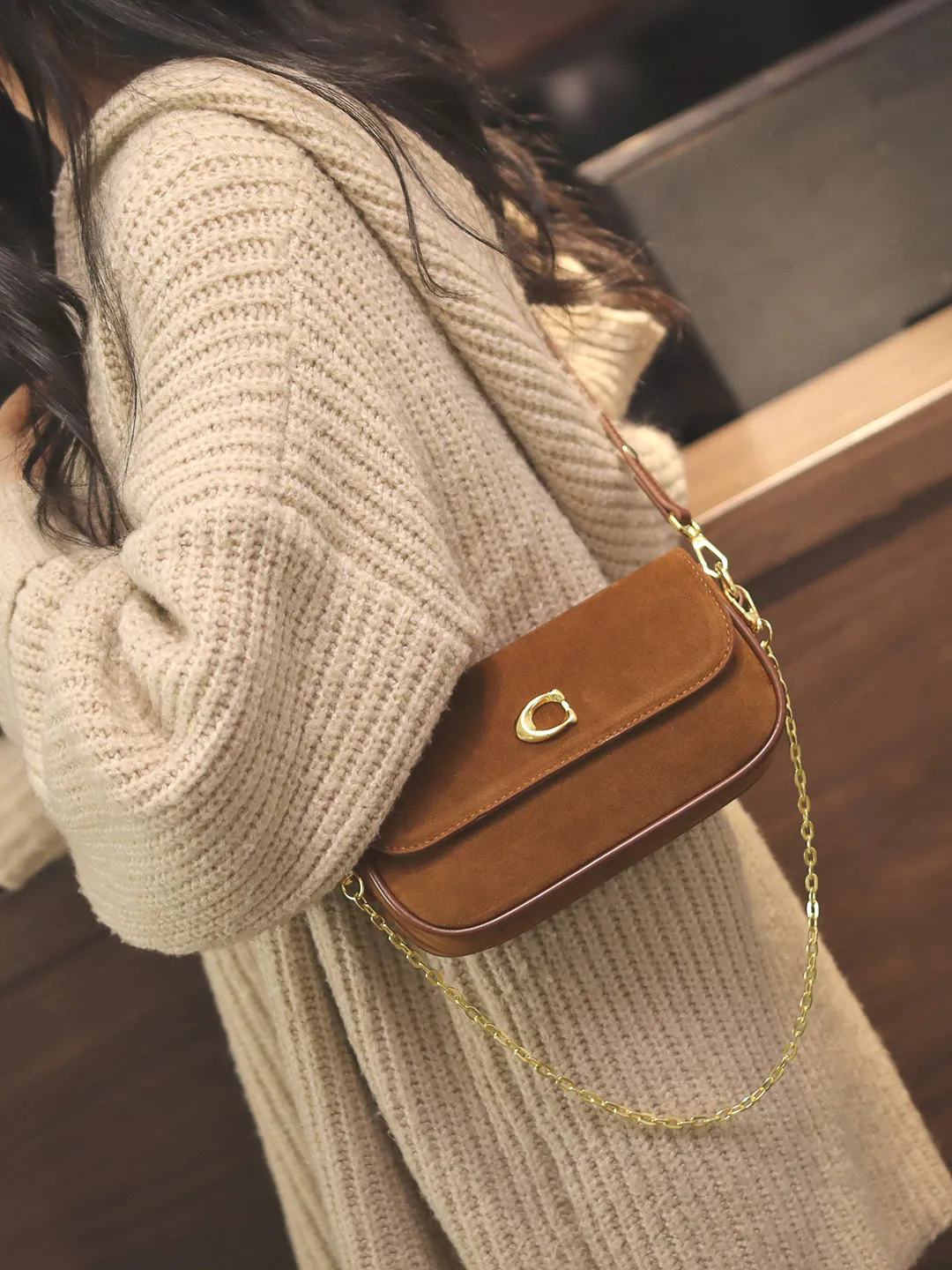 Fall Winter Brown Leather oulder Bag Women's Commuter Chain Crossbody Bag Luxury mat Sle Casual Handbag
Fall Winter Brown Leather oulder Bag Women's Commuter Chain Crossbody Bag Luxury mat Sle Casual Handbag