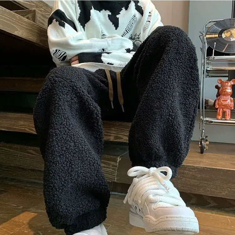 Lamb wool sweatpants men's autumn and winter new style velvet thickening trendy brand loose sports casual pants mens pants y2k
Lamb wool sweatpants men's autumn and winter new style velvet thickening trendy brand loose sports casual pants mens pants y2k