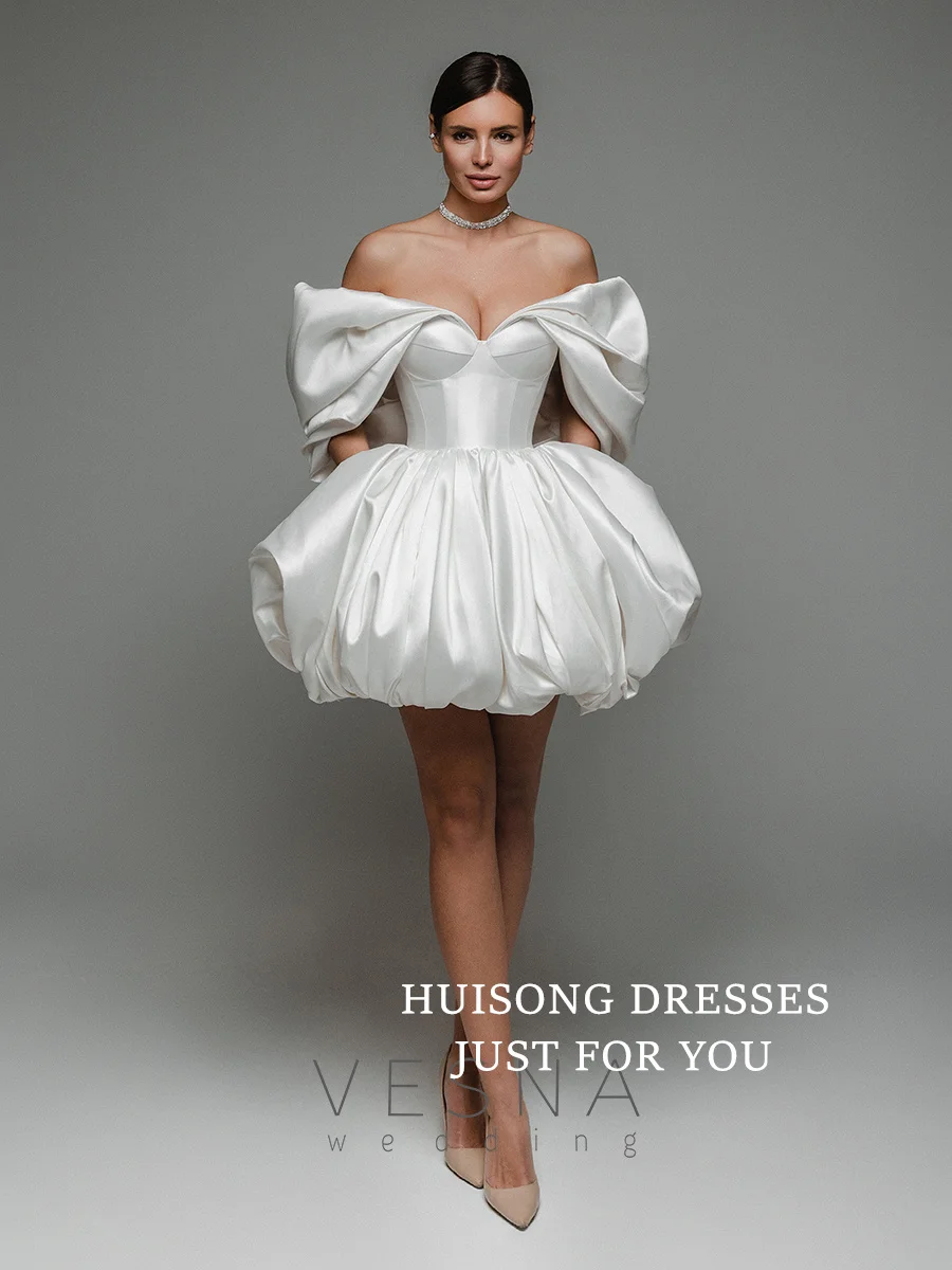 HUISONG Customized Short Satin Wedding Dresses Off the Shoulder Mini Bridals Gowns A-Line Beach Wedding Party Dress 2025
HUISONG Customized Short Satin Wedding Dresses Off the Shoulder Mini Bridals Gowns A-Line Beach Wedding Party Dress 2025