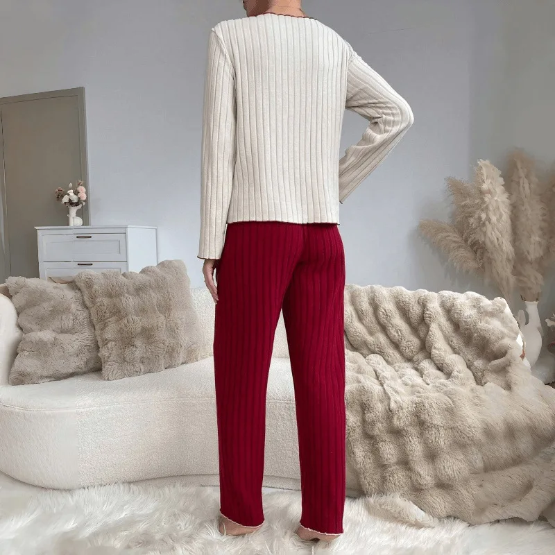 Женский комплект пижамы из ребристой ткани с флисовой подкладкой, с вышивкой в виде сердечек, с длинными рукавами, зимняя домашняя одежда
Женский комплект пижамы из ребристой ткани с флисовой подкладкой, с вышивкой в виде сердечек, с длинными рукавами, зимняя домашняя одежда