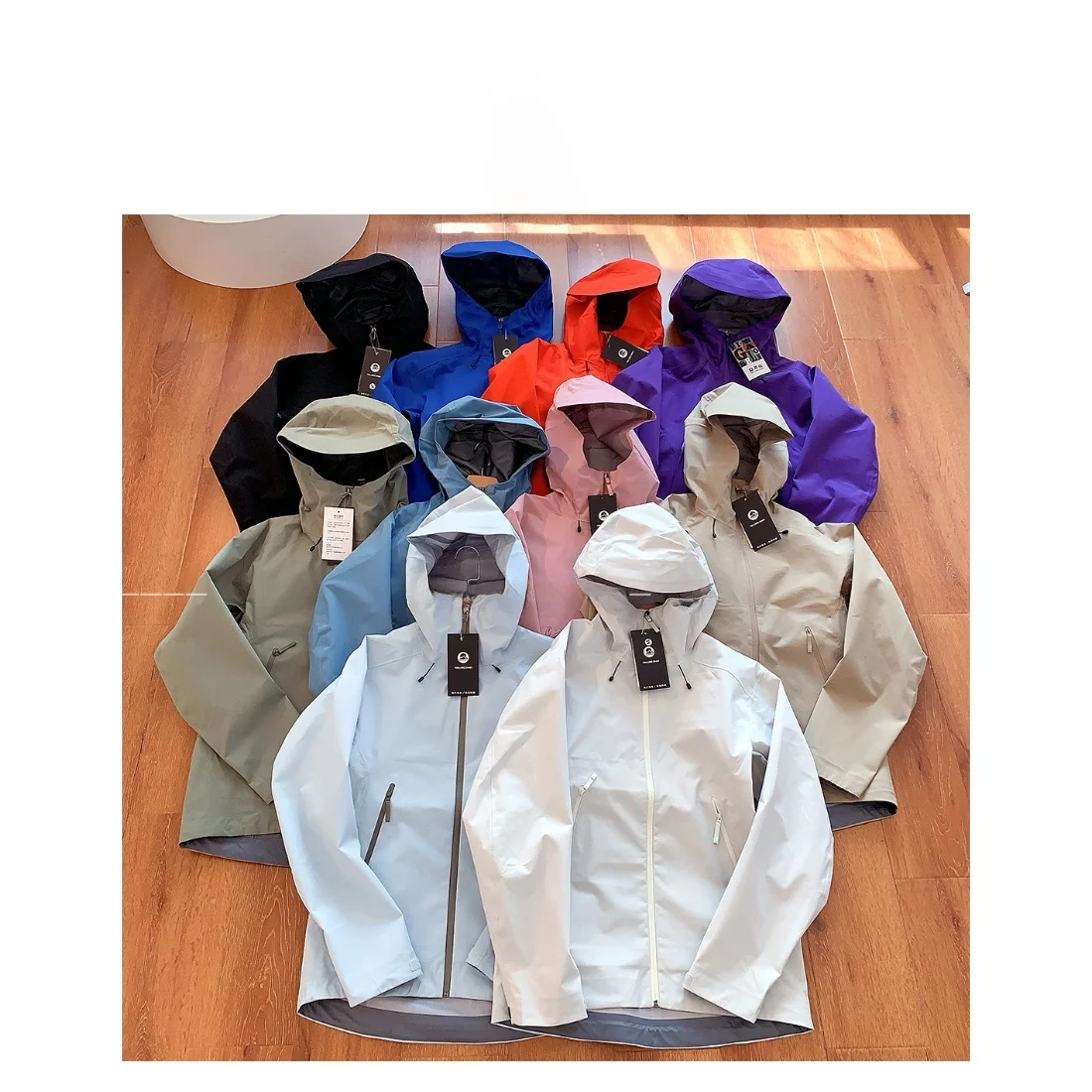 Full Pr Glue Outdoor Lightweight Windproof Waterproof Hooded Jaet Couples Coat Polyester Fabric Spring Summer Autumn
Full Pr Glue Outdoor Lightweight Windproof Waterproof Hooded Jaet Couples Coat Polyester Fabric Spring Summer Autumn
